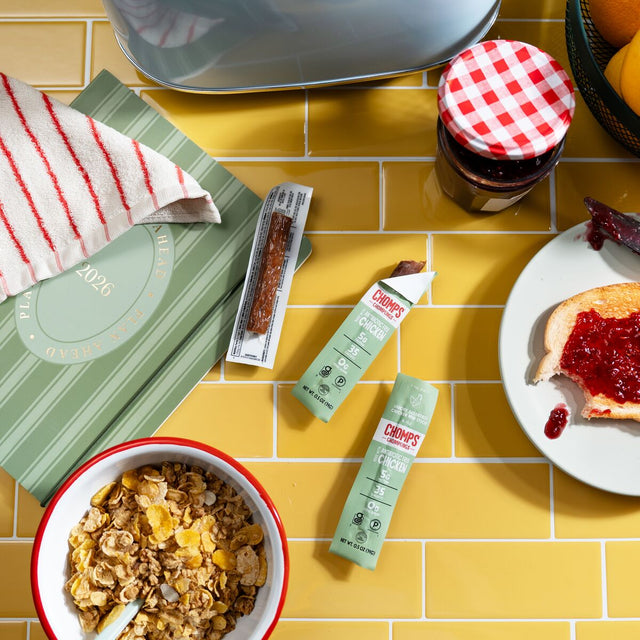 low calorie breakfast with Chomps sticks